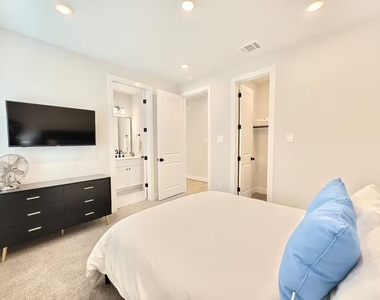 1606 Malvern Street - Photo Thumbnail 7