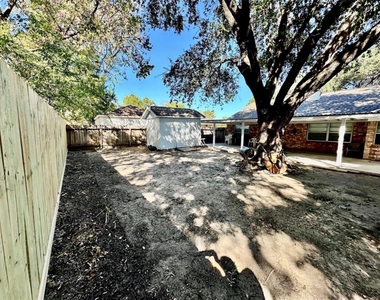 4310 Cinnabar Drive - Photo Thumbnail 25