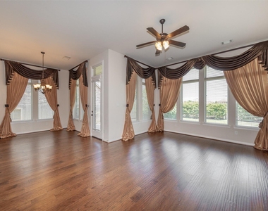 10406 Mossback Pine Road - Photo Thumbnail 26