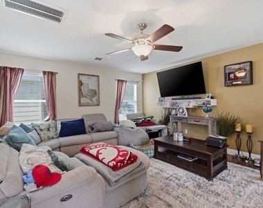 11521 Autumn Ash Drive - Photo Thumbnail 6