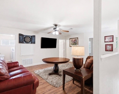 11521 Autumn Ash Drive - Photo Thumbnail 12