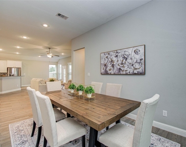 19029 Villa Lane - Photo Thumbnail 10