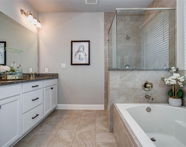 19029 Villa Lane - Photo Thumbnail 25