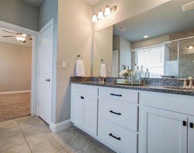 19029 Villa Lane - Photo Thumbnail 27