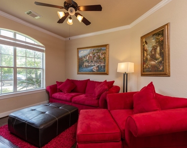 162 W Hullwood Court - Photo Thumbnail 6