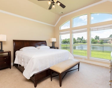 162 W Hullwood Court - Photo Thumbnail 23