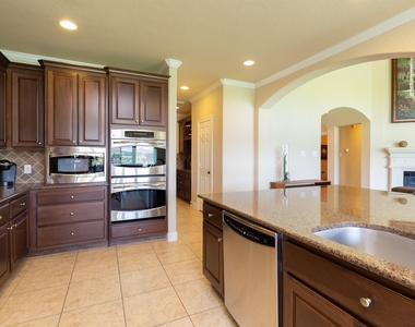 162 W Hullwood Court - Photo Thumbnail 19