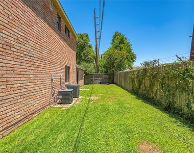 911 Montview Drive - Photo Thumbnail 40