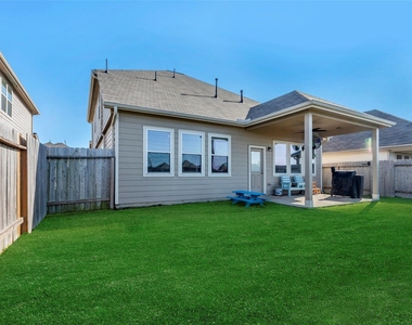 24706 Signorelli Way - Photo Thumbnail 22