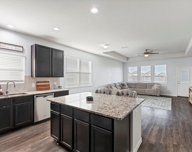 24706 Signorelli Way - Photo Thumbnail 6
