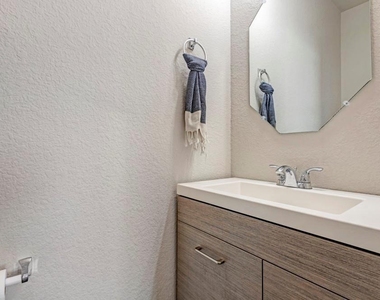 24706 Signorelli Way - Photo Thumbnail 12