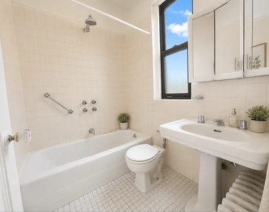 145 West 96th Street - Photo Thumbnail 4