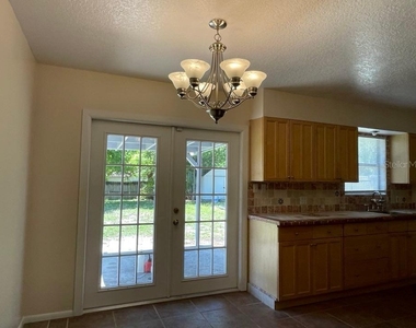 512 Galloway Avenue - Photo Thumbnail 6