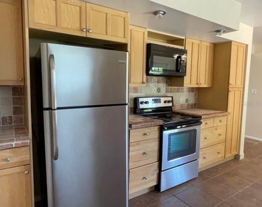 512 Galloway Avenue - Photo Thumbnail 4