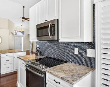 4180 Brentwood Park Circle - Photo Thumbnail 15