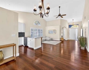 4180 Brentwood Park Circle - Photo Thumbnail 9