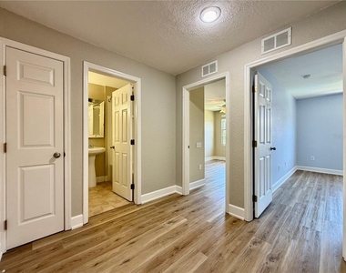 526 101st Avenue N - Photo Thumbnail 15