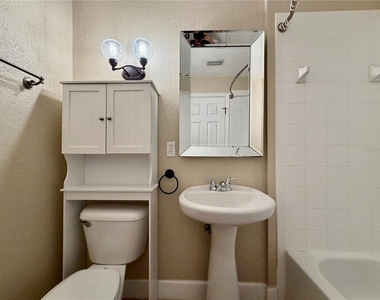 526 101st Avenue N - Photo Thumbnail 26