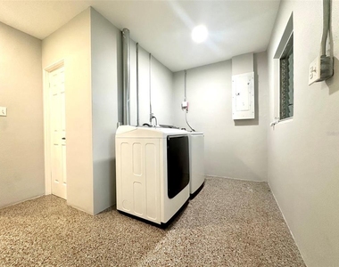 126 11th Avenue Sw - Photo Thumbnail 16