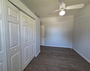 11641 59th Street N - Photo Thumbnail 8