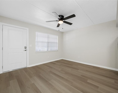 8012 Blind Pass Road - Photo Thumbnail 5