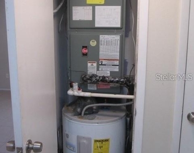 14227 Shadow Moss Lane - Photo Thumbnail 13