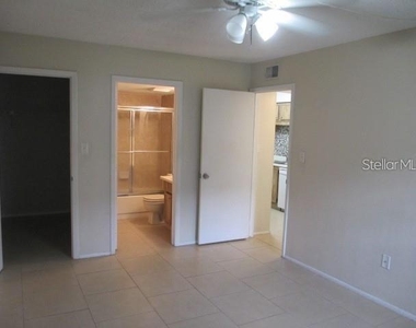 14227 Shadow Moss Lane - Photo Thumbnail 9