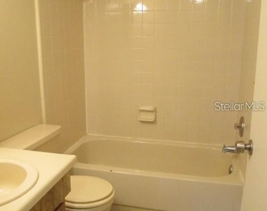 14227 Shadow Moss Lane - Photo Thumbnail 11