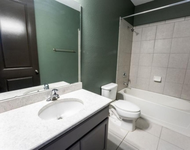 913 Buckhurst Drive - Photo Thumbnail 27