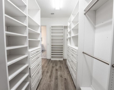 913 Buckhurst Drive - Photo Thumbnail 22