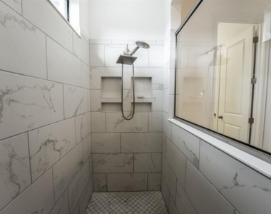 913 Buckhurst Drive - Photo Thumbnail 21