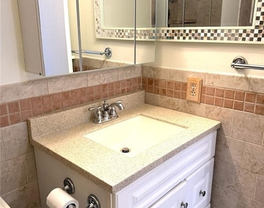 5850 18th Street N - Photo Thumbnail 10