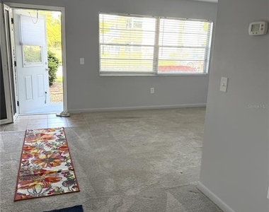 5850 18th Street N - Photo Thumbnail 6