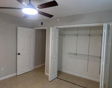 14413 Americana Circle - Photo Thumbnail 12