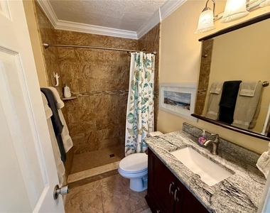 5009 Starfish Drive Se - Photo Thumbnail 8
