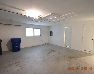 3273 Harbor Lake Drive - Photo Thumbnail 40
