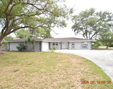 3273 Harbor Lake Drive - Photo Thumbnail 53