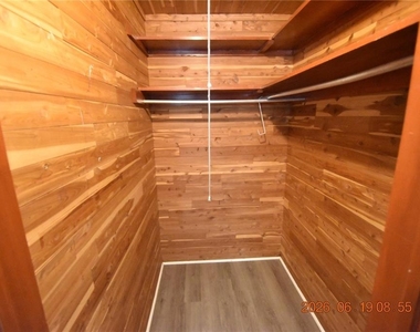 3273 Harbor Lake Drive - Photo Thumbnail 31