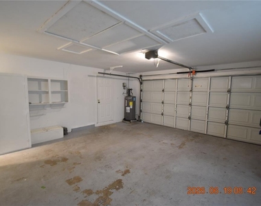 3273 Harbor Lake Drive - Photo Thumbnail 42