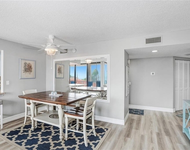 6104 Palma Del Mar Boulevard S - Photo Thumbnail 9
