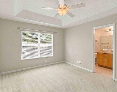 2947 Royal Tuscan Lane - Photo Thumbnail 10