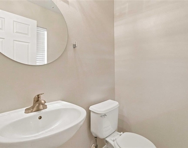 2947 Royal Tuscan Lane - Photo Thumbnail 8