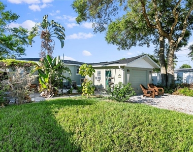 4740 22nd Avenue N - Photo Thumbnail 29
