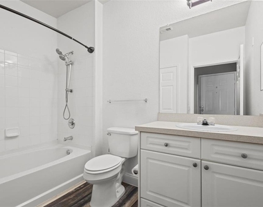 1216 S Missouri Avenue - Photo Thumbnail 7