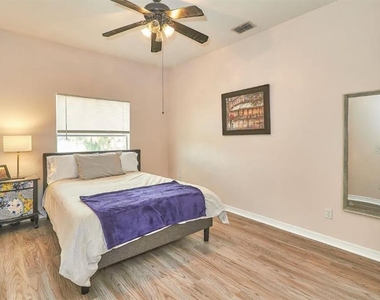 800 E Baker Street - Photo Thumbnail 14