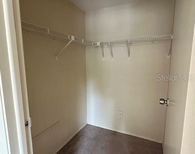130 Sabal Court - Photo Thumbnail 15