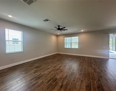 16154 Monterey Greens Circle - Photo Thumbnail 42