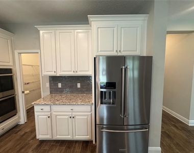 16154 Monterey Greens Circle - Photo Thumbnail 41