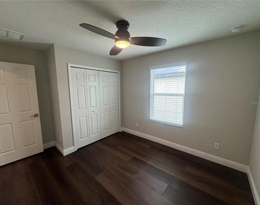 16154 Monterey Greens Circle - Photo Thumbnail 15