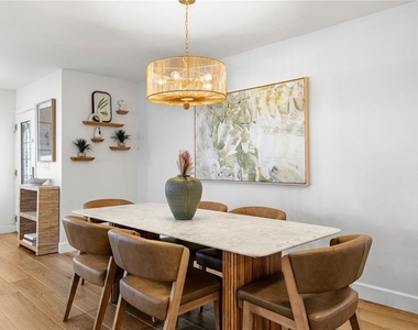 508 Columbia Drive - Photo Thumbnail 7